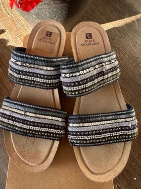 White Mountain Black and Tan Beaded Slide Sandals